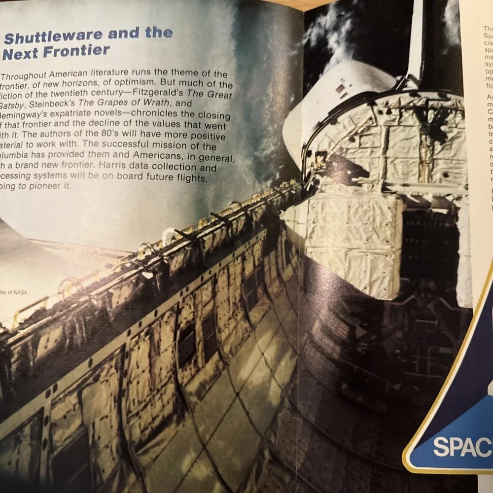 Lot of 5 Harris Shuttleware NASA Space Shuttle Key to Mission Success Booklets